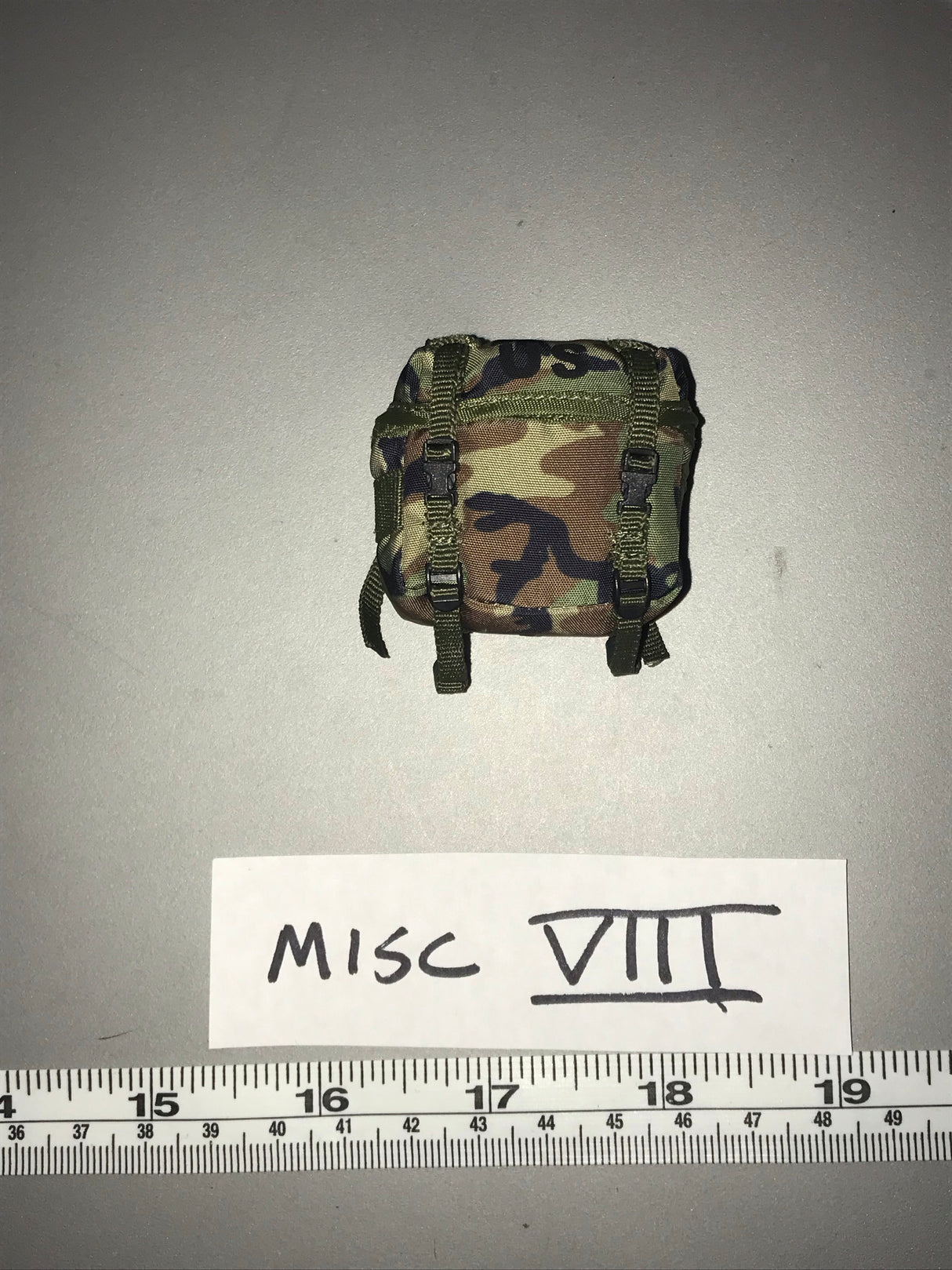 1:6 Modern Era Woodland Butt Pack DAM