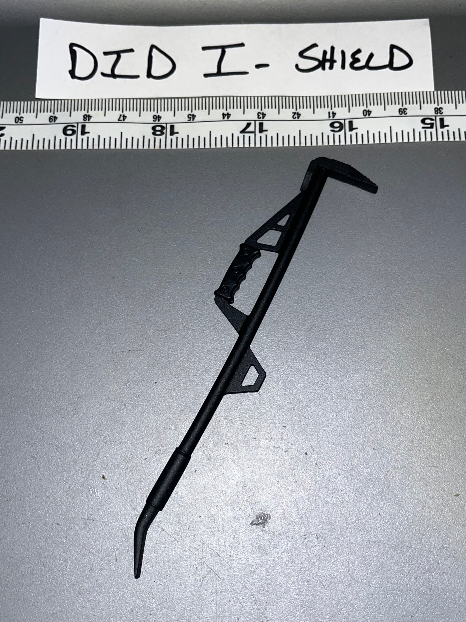 1/6 Scale Modern Era Police Entry Pry Tool - DID 106648