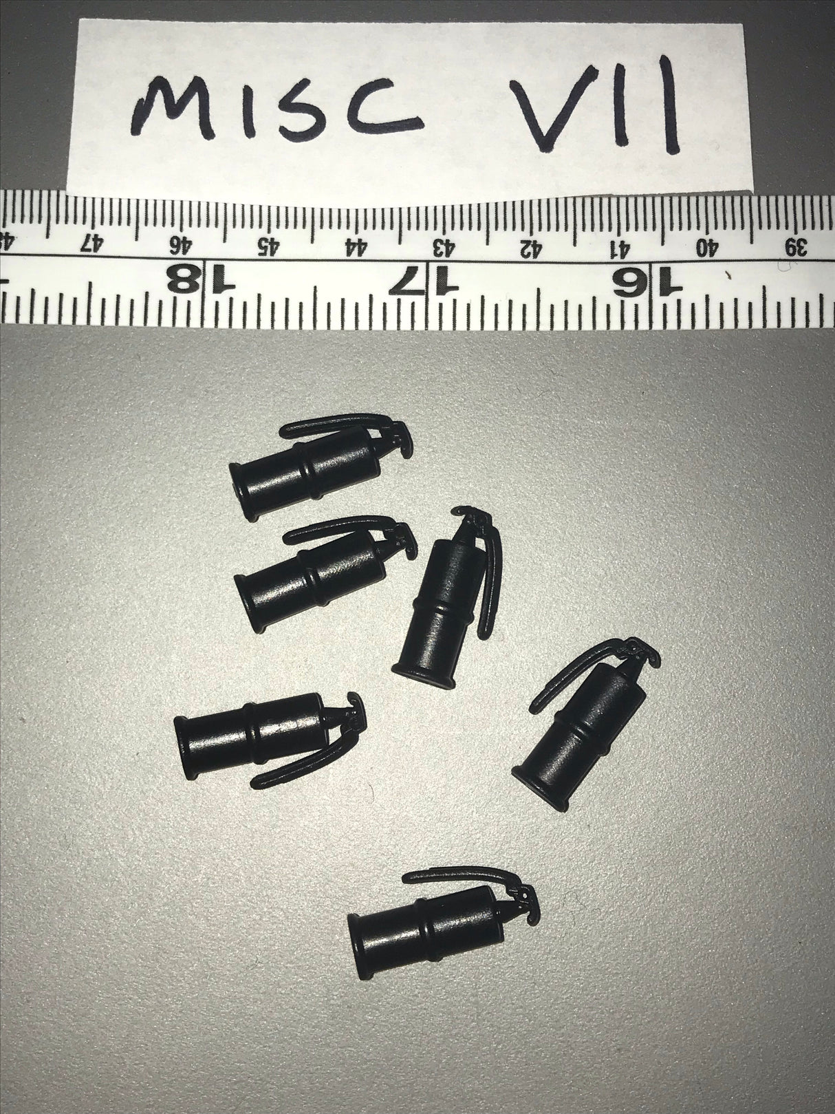 1:6 Modern Era Grenades - Redman Leon