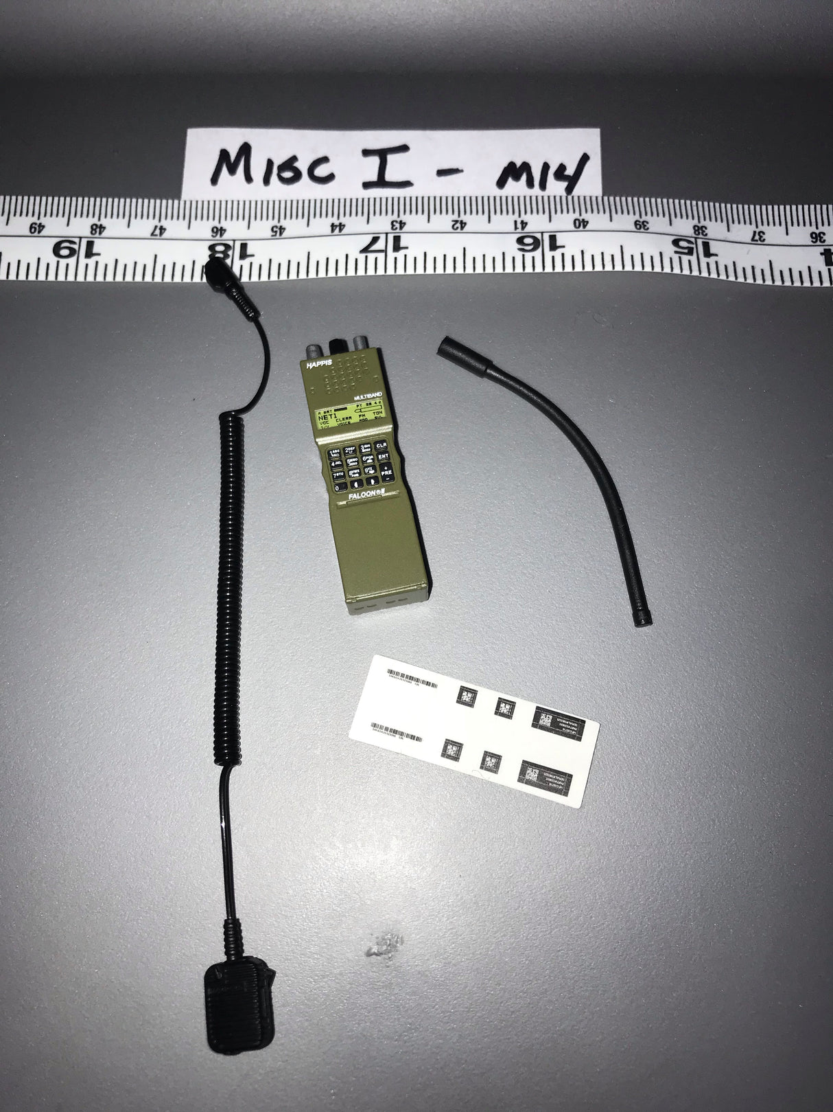 1/6 Scale Modern Era Radio 112395