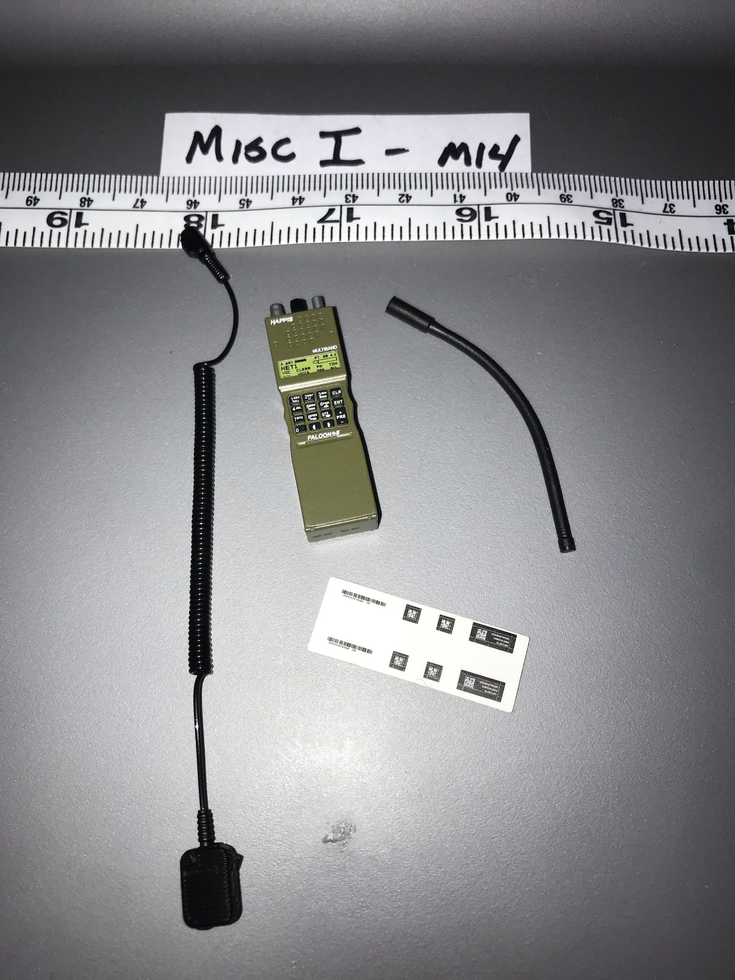 1/6 Scale Modern Era Radio 112395