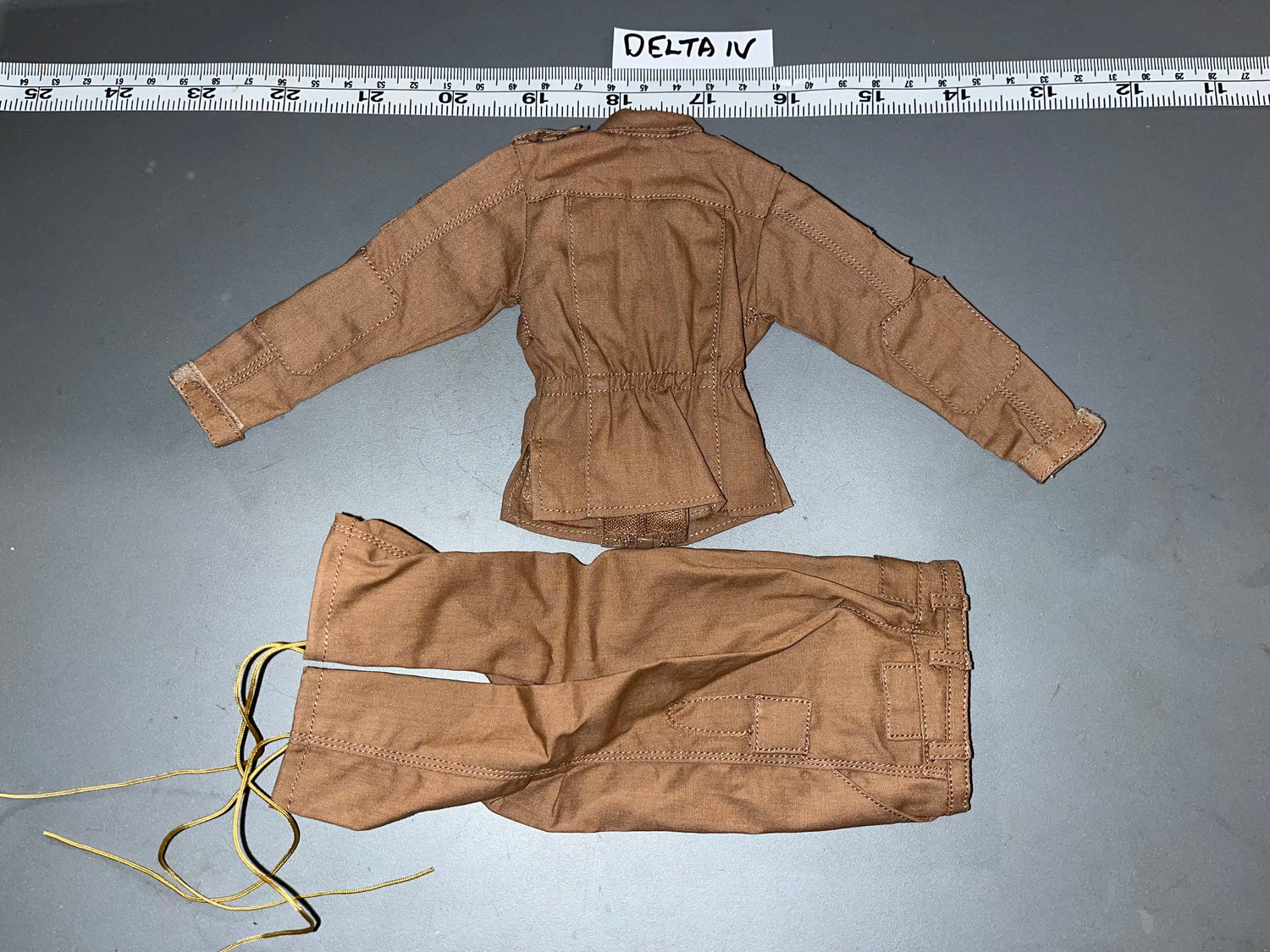 1:6 Modern Russian Tan Uniform  - DAM Russian Military Police