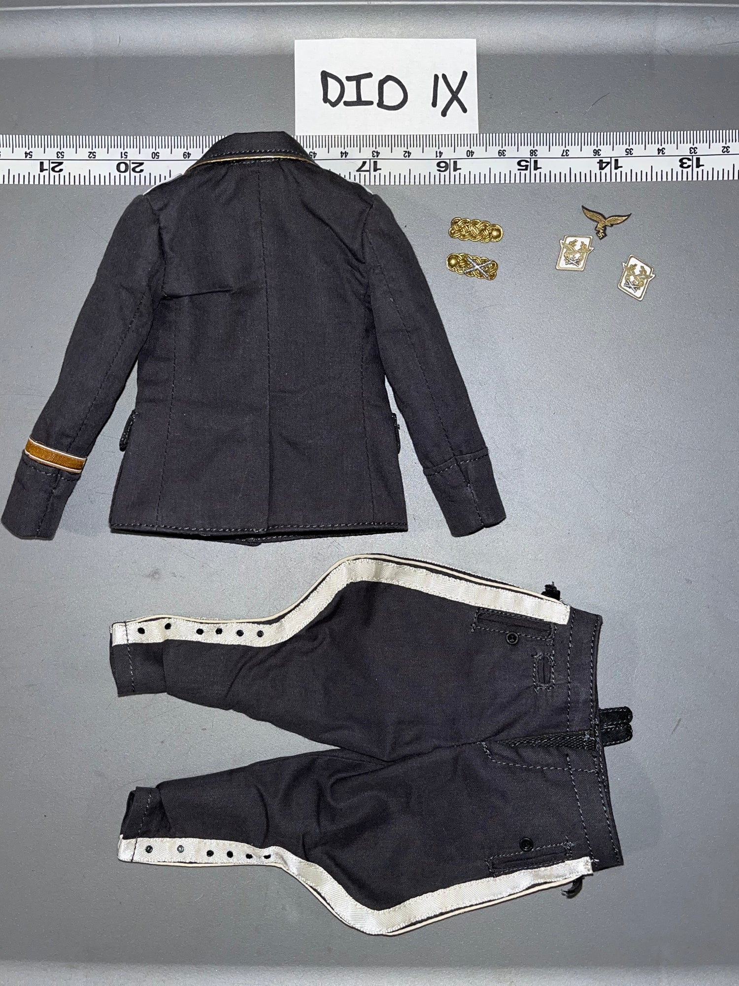 1/6 Scale WWII German Luftwaffe Dress Uniform - DID 103528