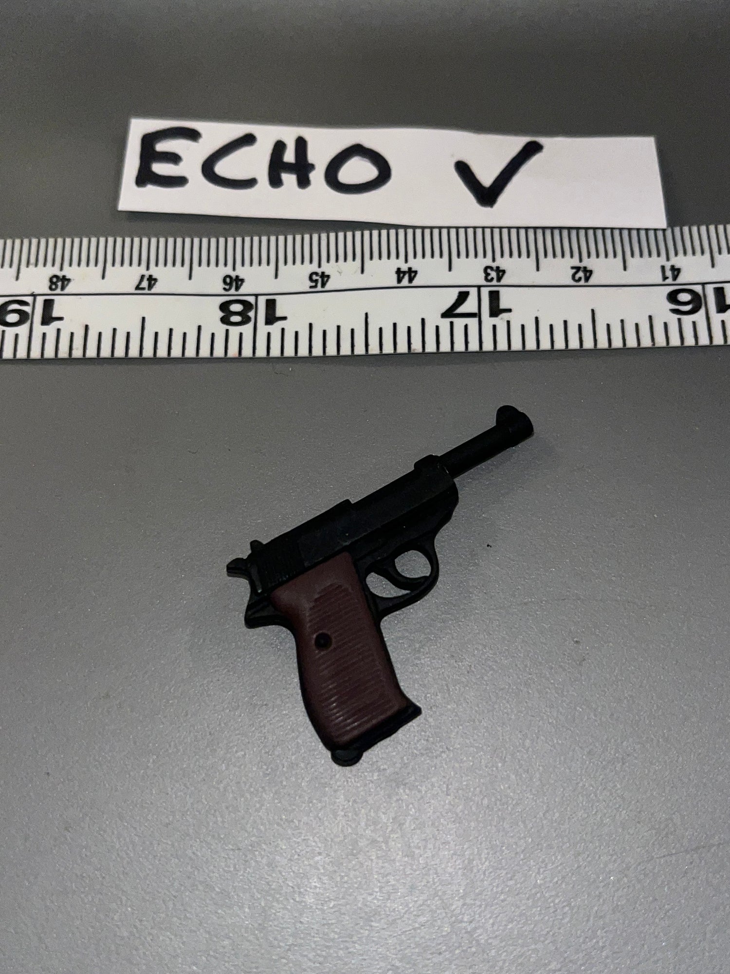 1/6 Scale WWII German Pistol 106276