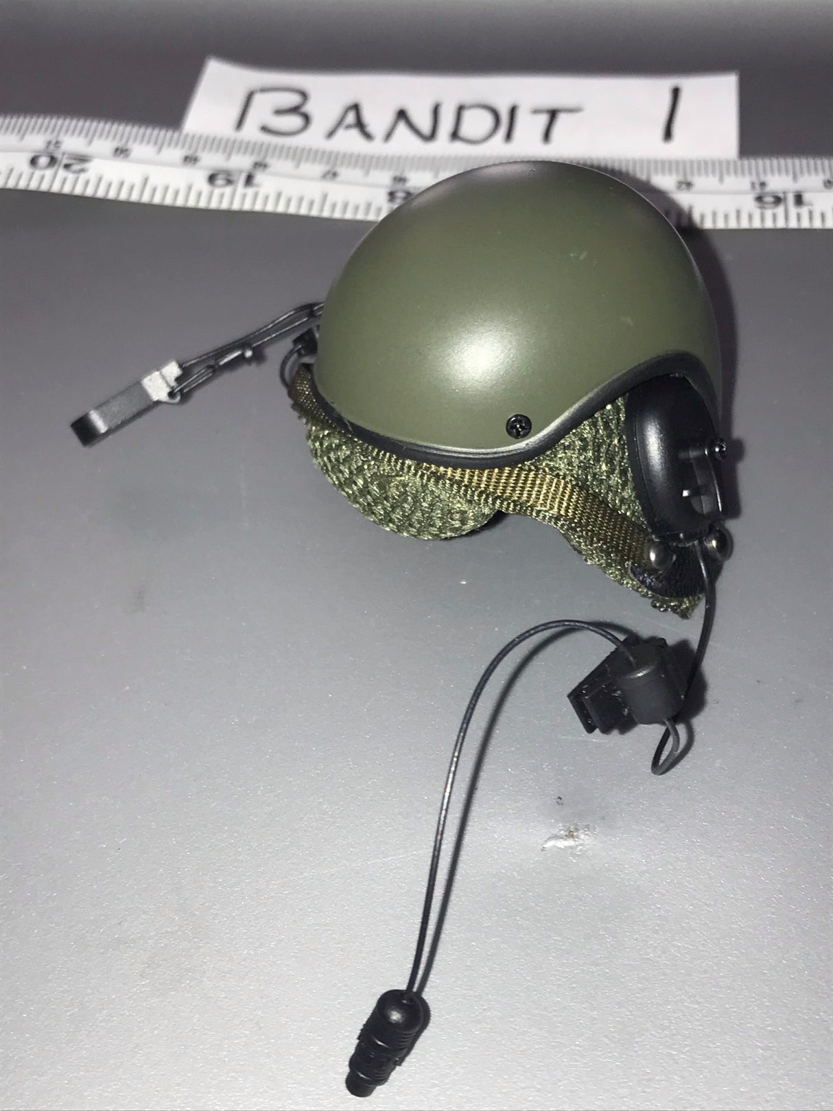 1/6 Scale Modern Tanker Armored Crewman Helmet  -  Bandit Joe 111573