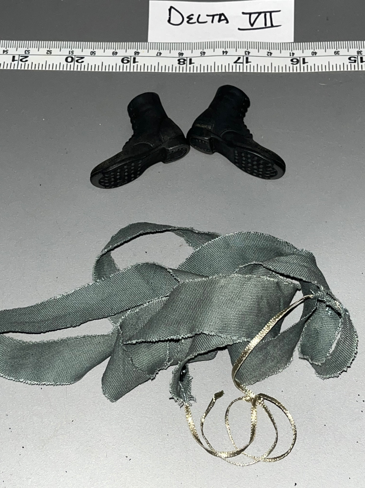 1/6 World War One German Boots and Gaiters 106683