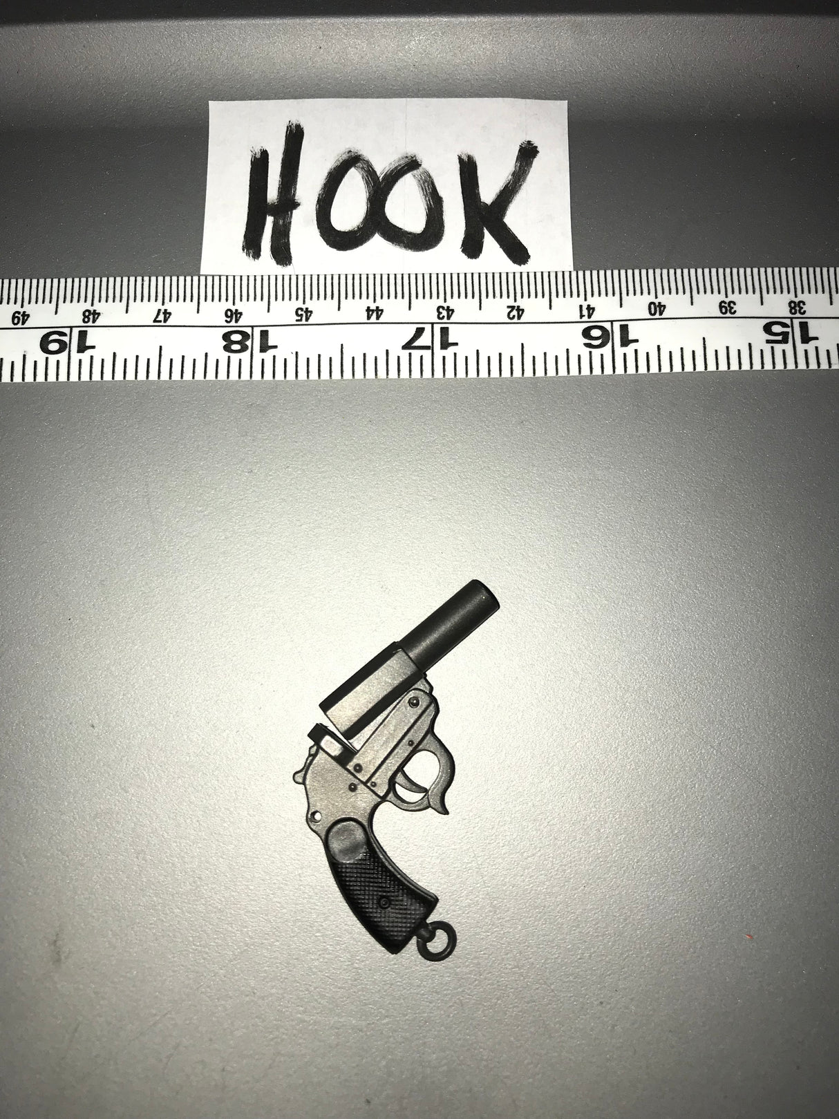 1:6 WWII German  Flare Gun 110699