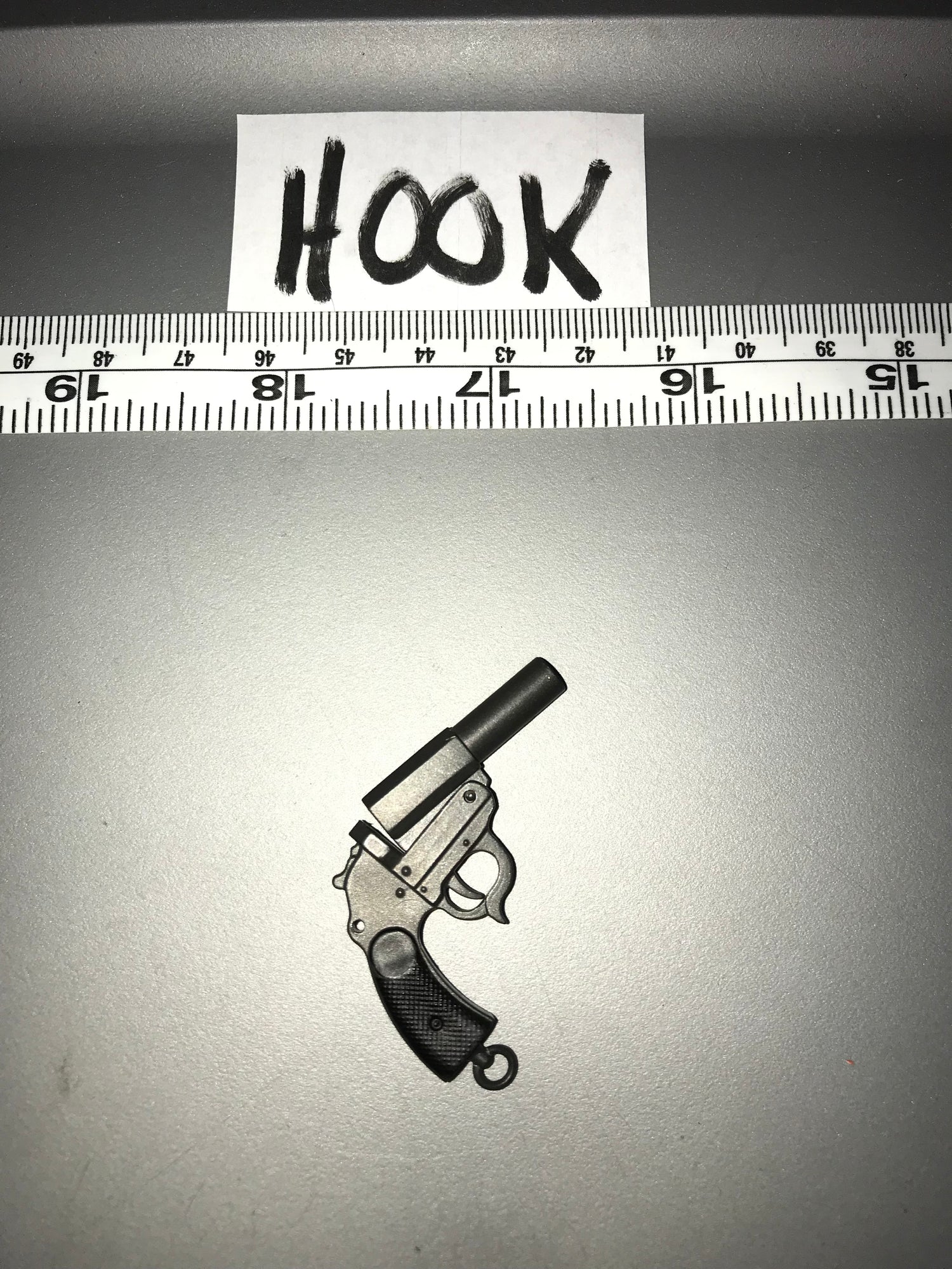 1:6 WWII German  Flare Gun 110699