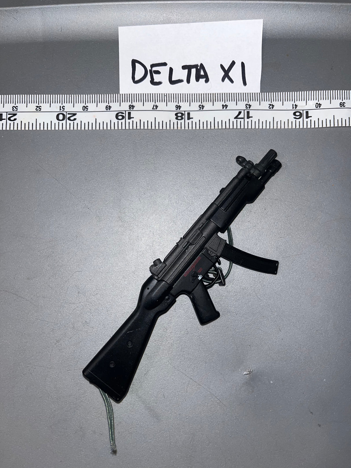 1/6 Scale Modern Era MP5 Submachine Gun
