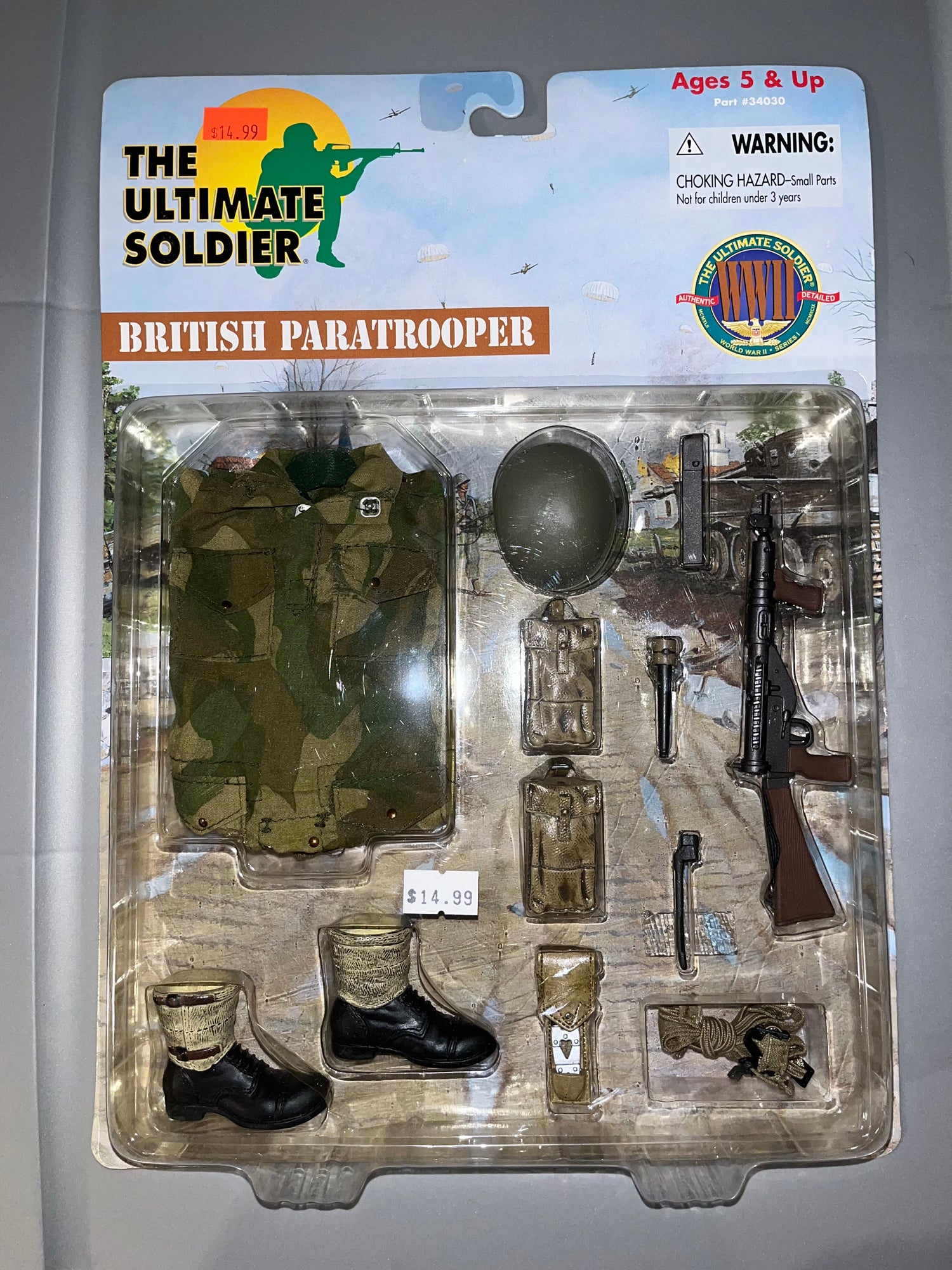 1/6 Scale WWII British Paratrooper Uniform Set  - NIB Ultimate Soldier