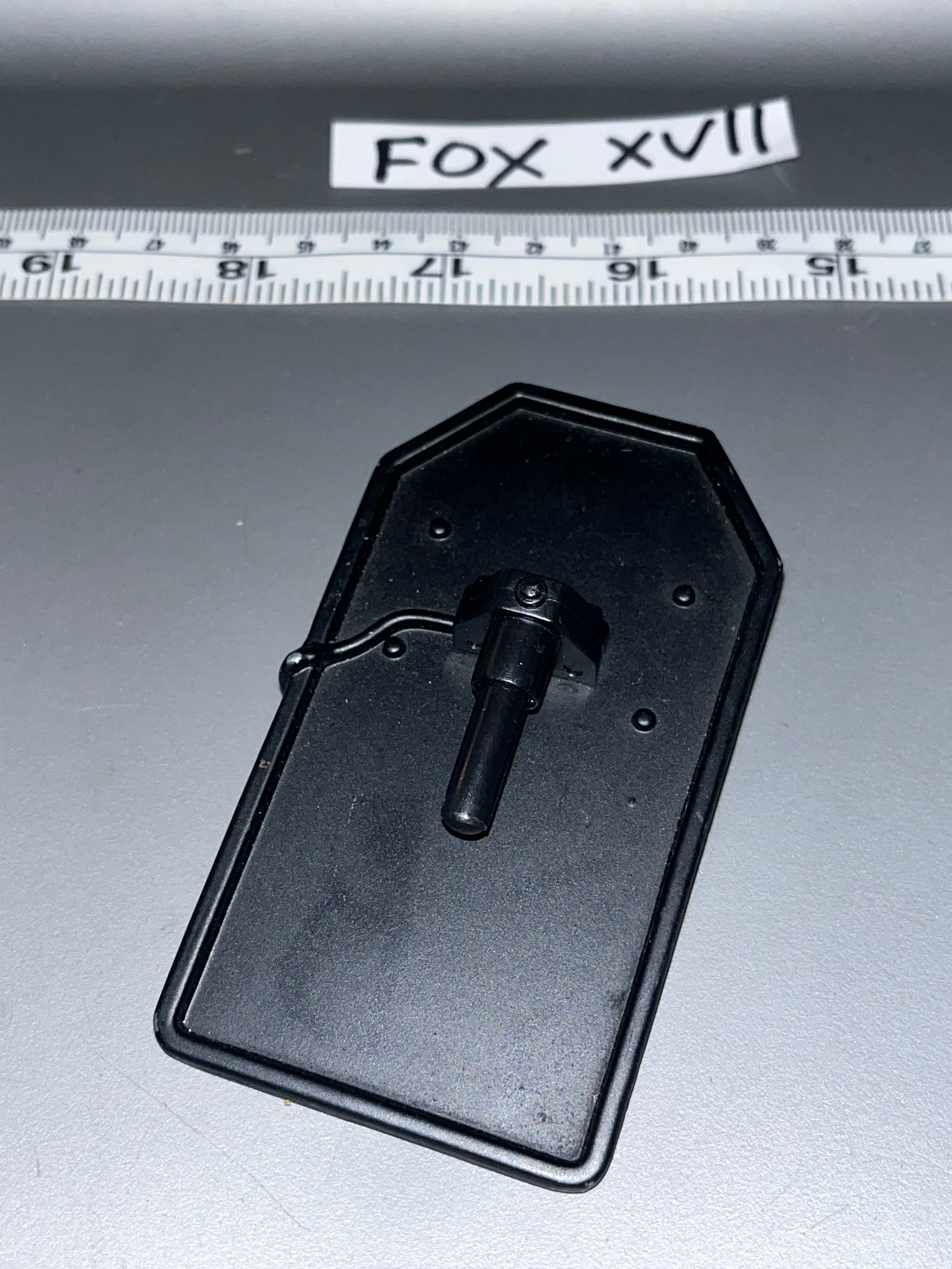 1/6 Scale Modern Era Police Metal Shield 105002