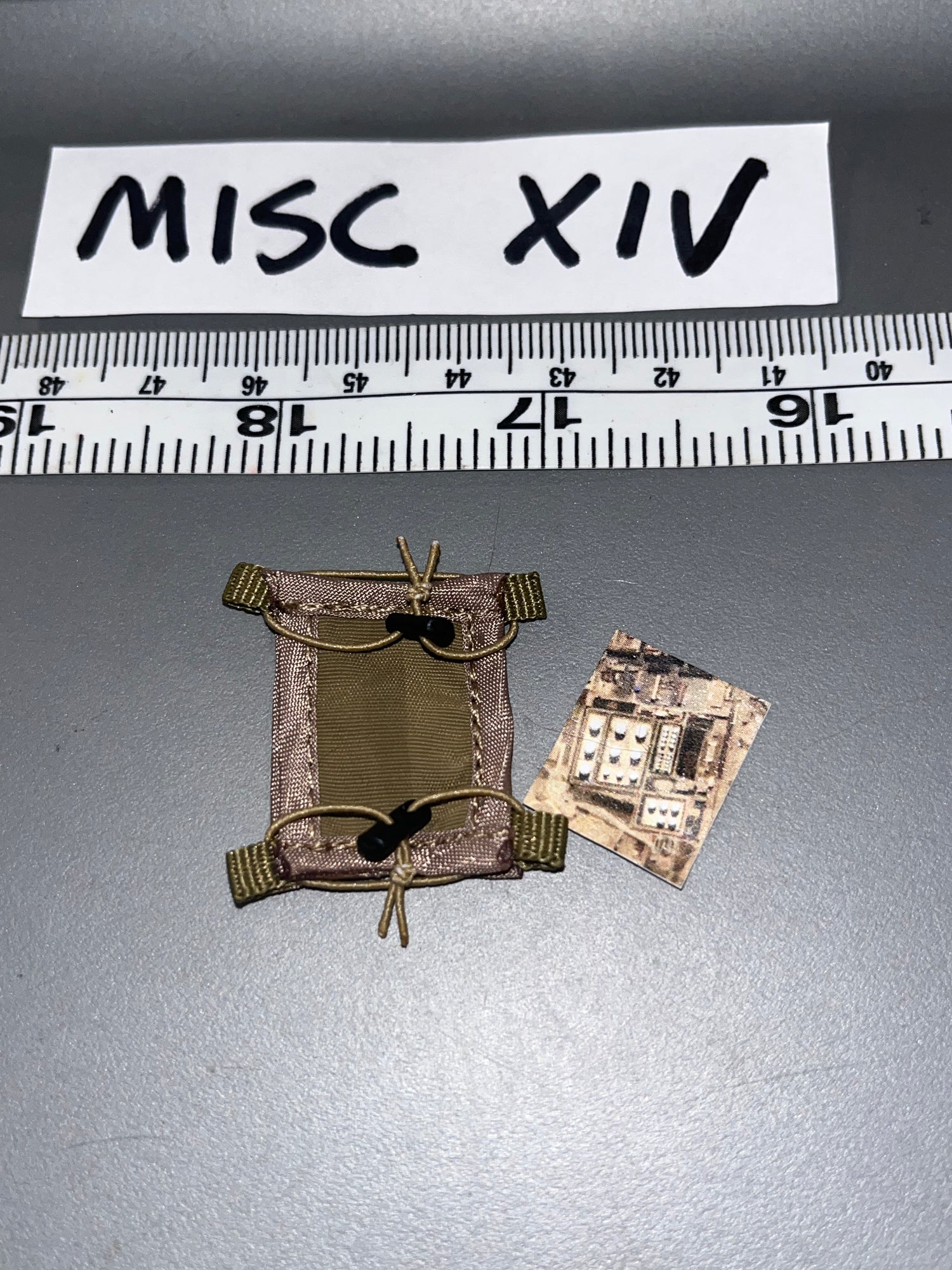 1/6 Scale Modern Era Pouch - Minitimes 105704