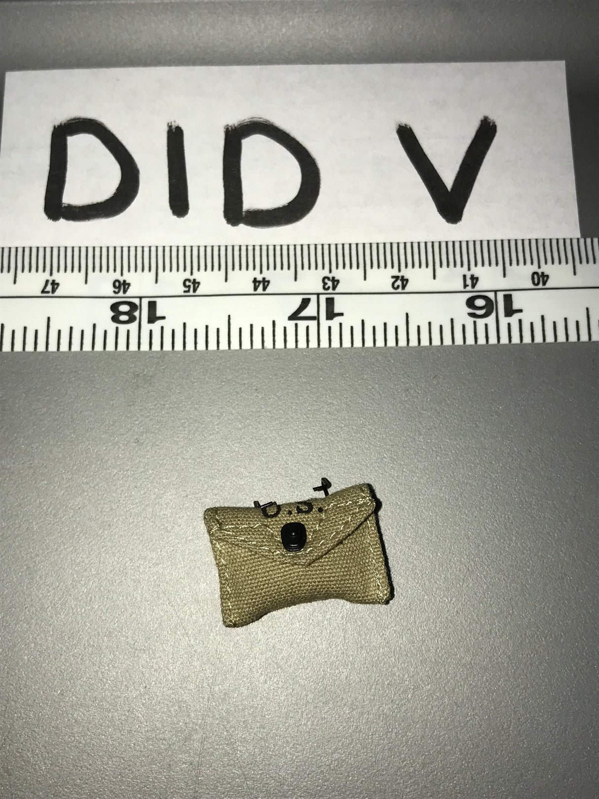 1/6 Scale WWII US First Aid Pouch 111028