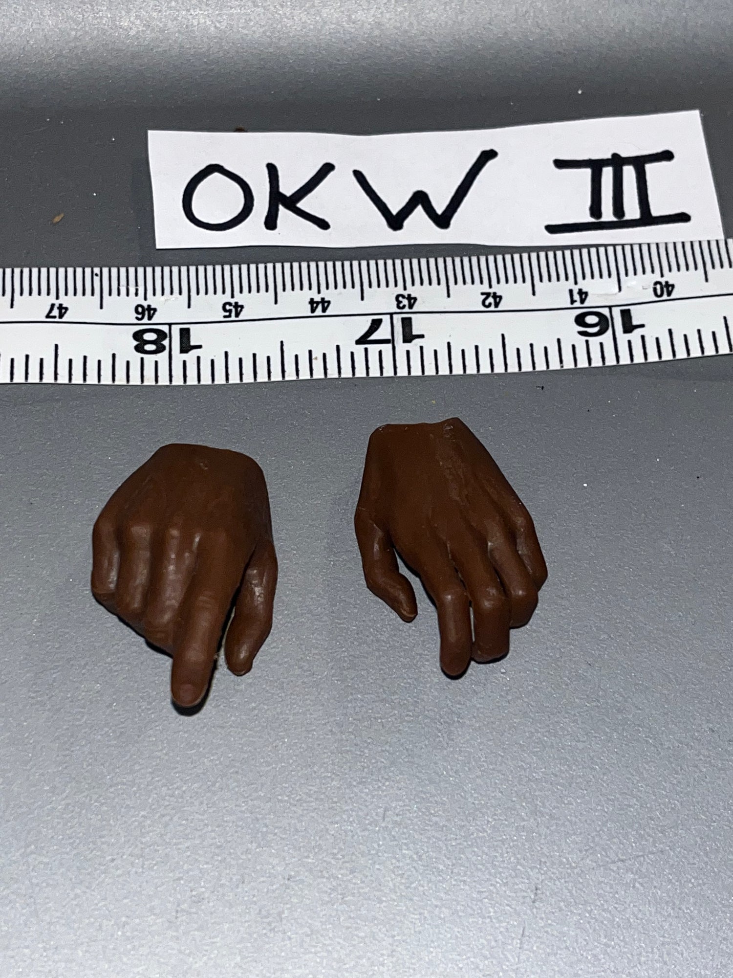 1:6 Scale Modern Era Black African American Hand Set - Beverly Hills Cop