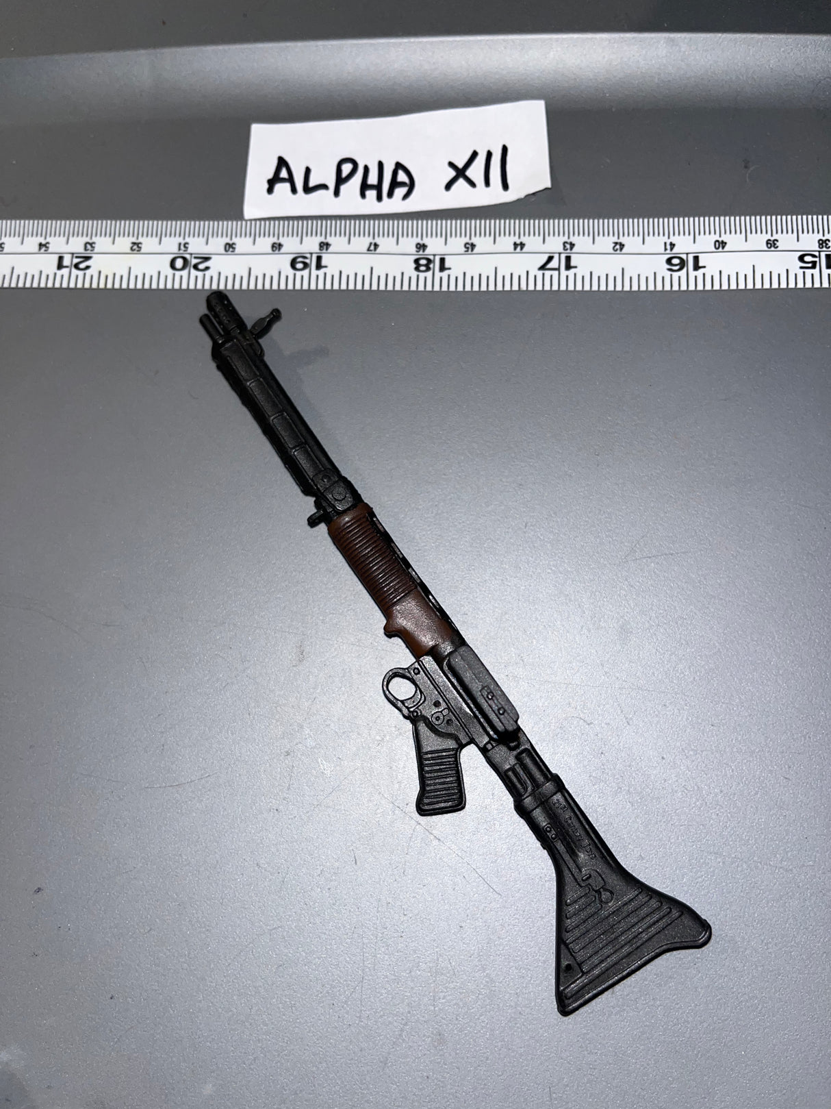 1:6 WWII German FG-42 108700