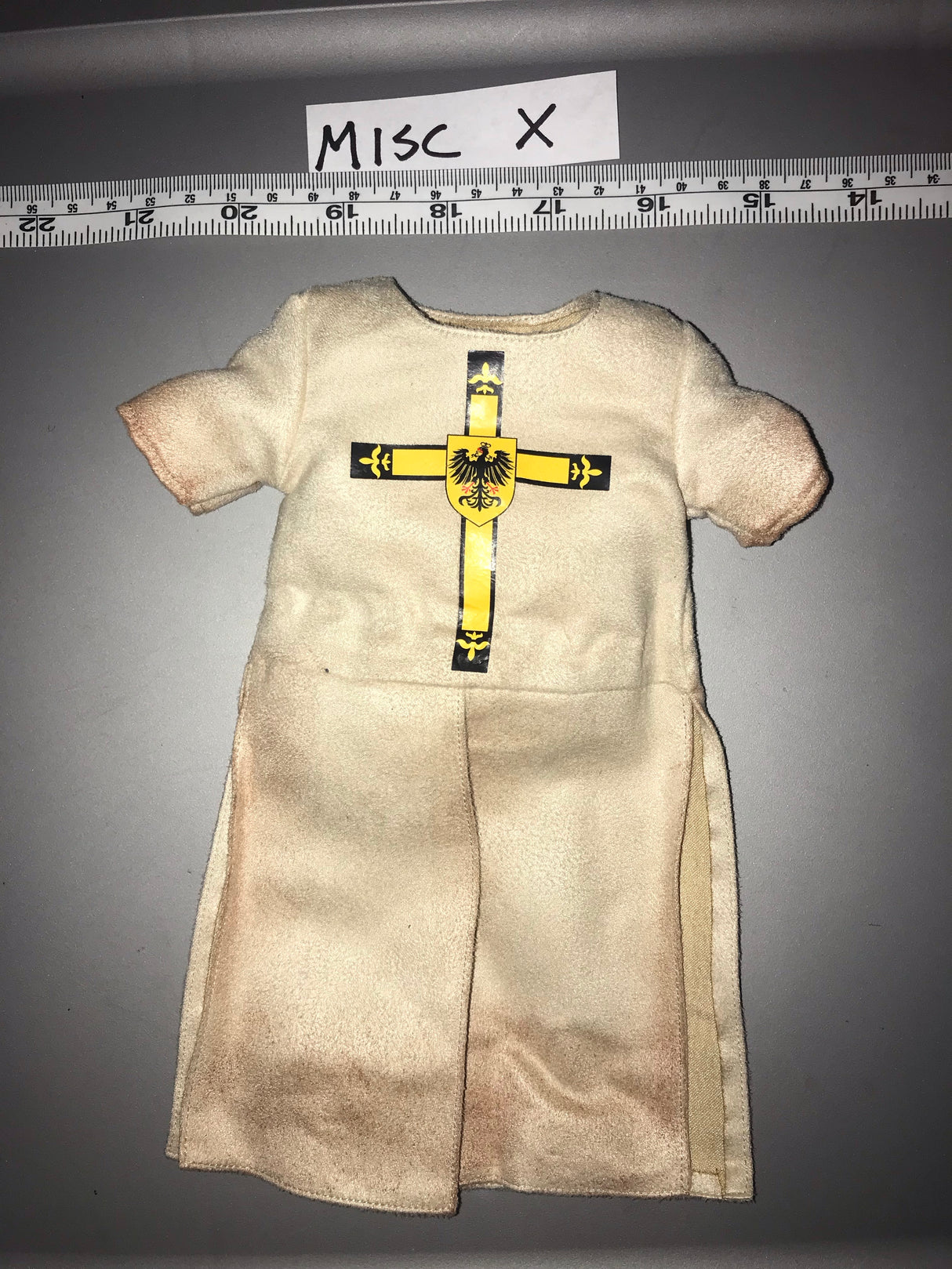 1:6 Scale Medieval Knight Tunic 111437