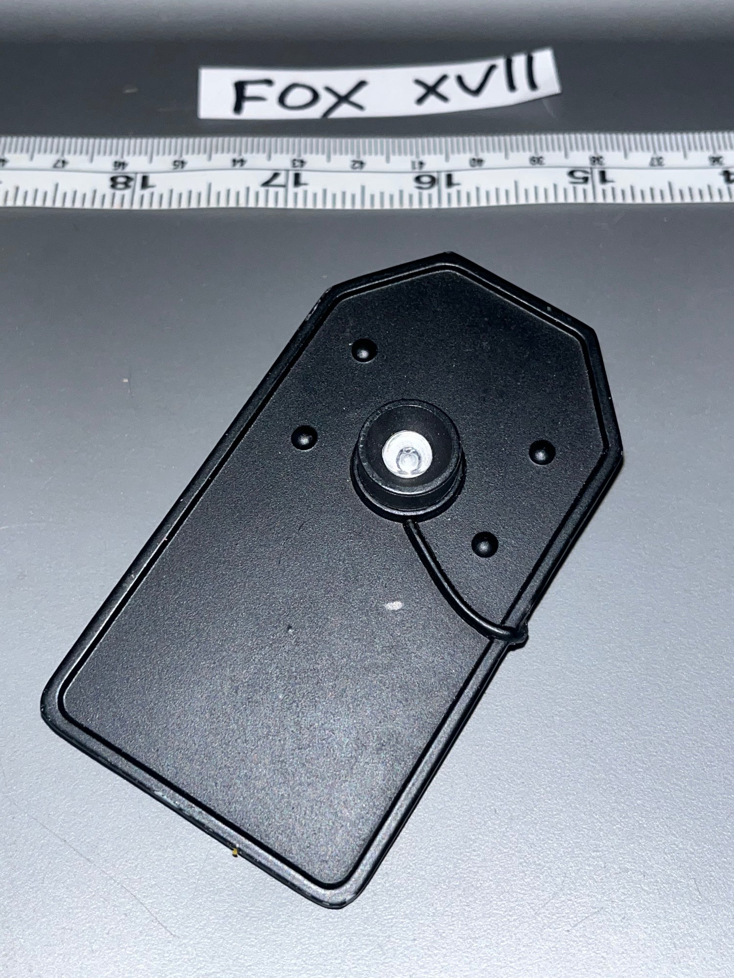 1/6 Scale Modern Era Police Metal Shield 105002