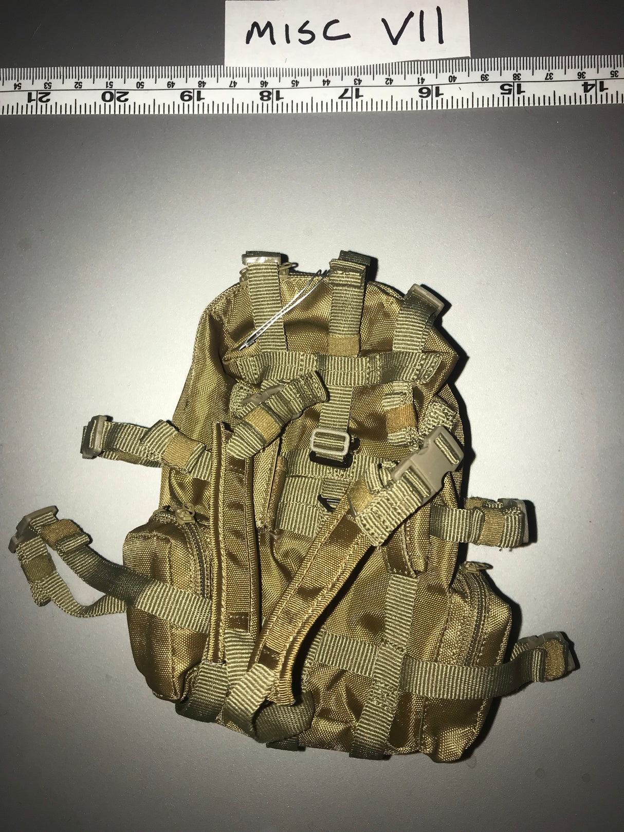 1:6 Modern Rucksack 111750