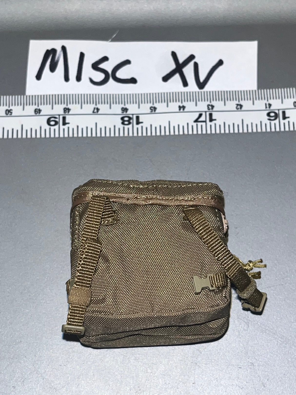 1/6 Scale Modern Era Medical Corpsman Pouch / Bag - DAM Red Wings 105721