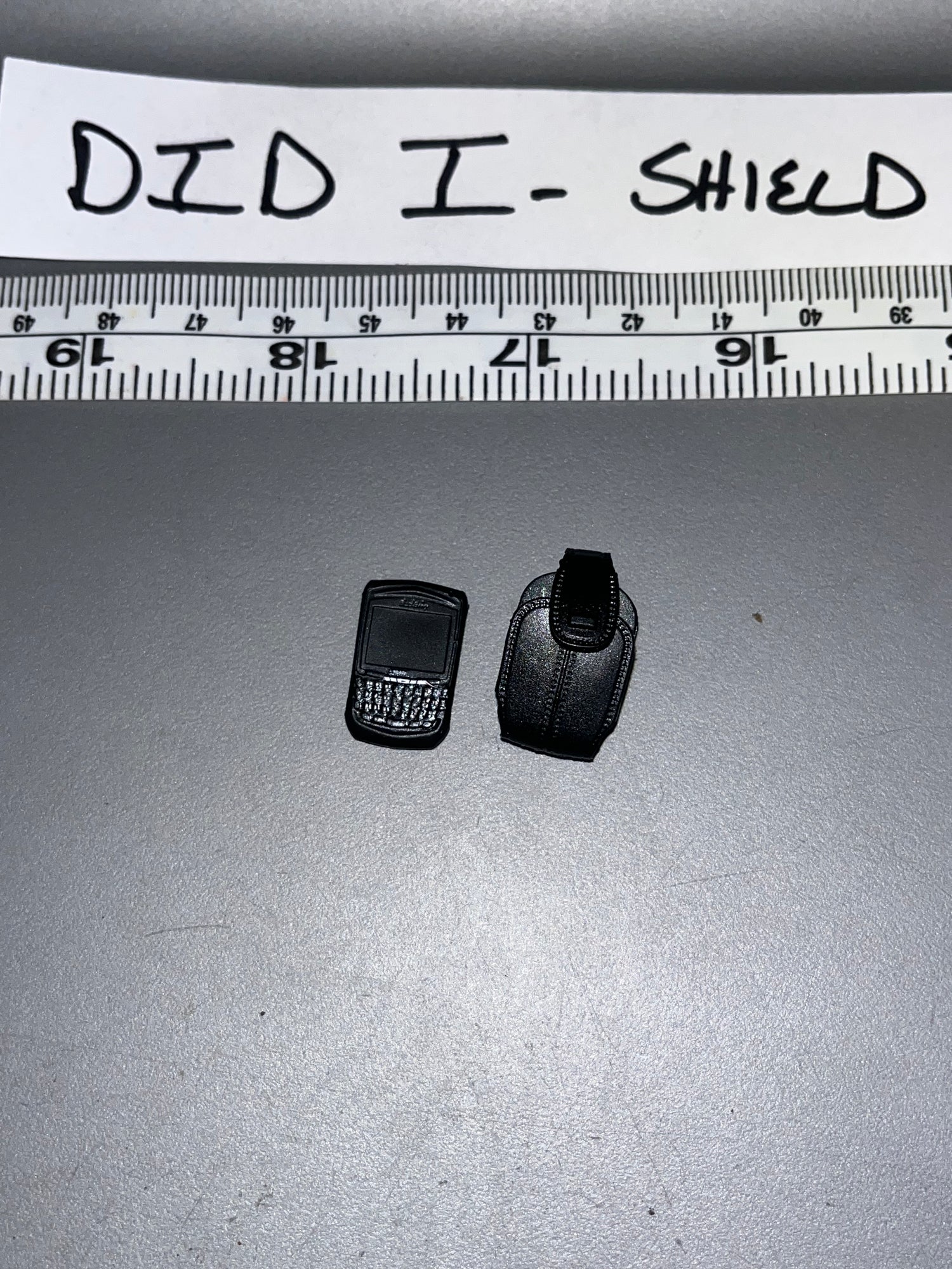 1/6 Scale Modern Era Police Cell Phone - DID 106630