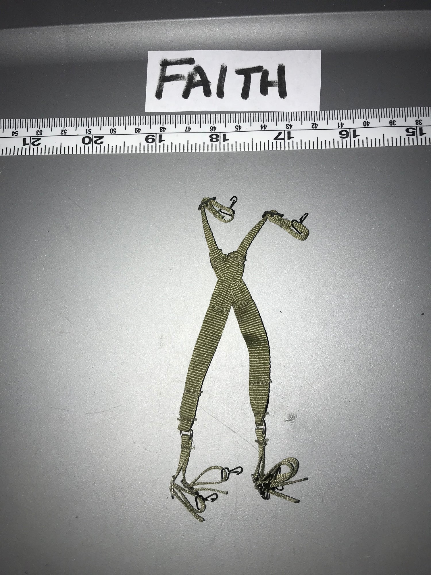 1:6 WWII US Suspenders 110579