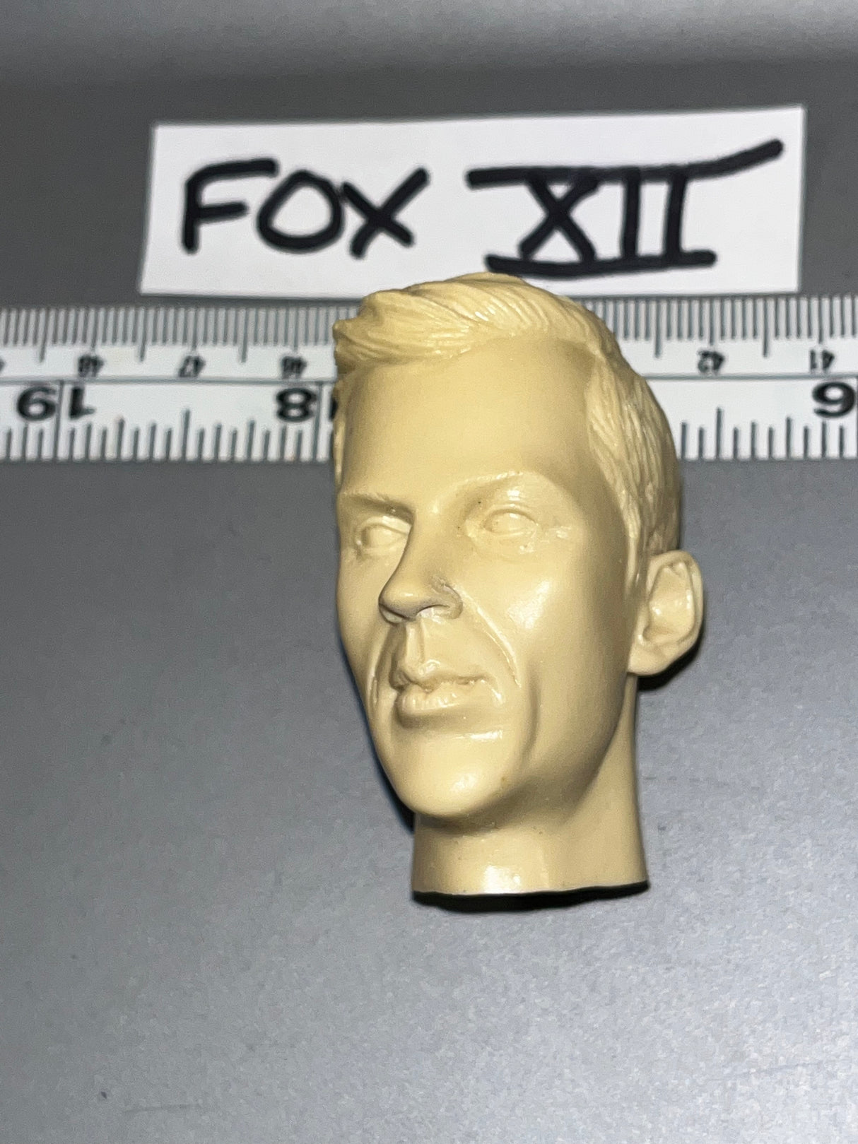 1:6 Scale WWII US Dick Winters Head Sculpt 105865