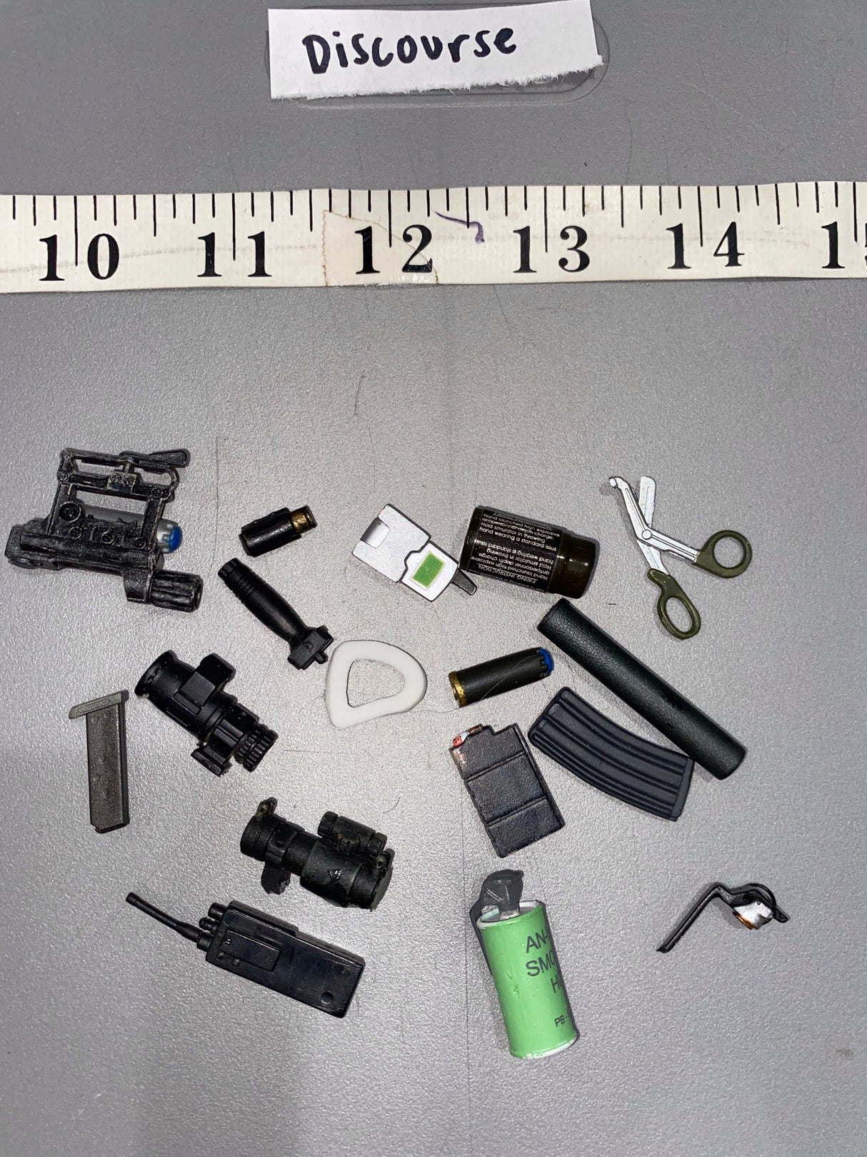 1/6 Scale Modern Era Gear Lot 112164