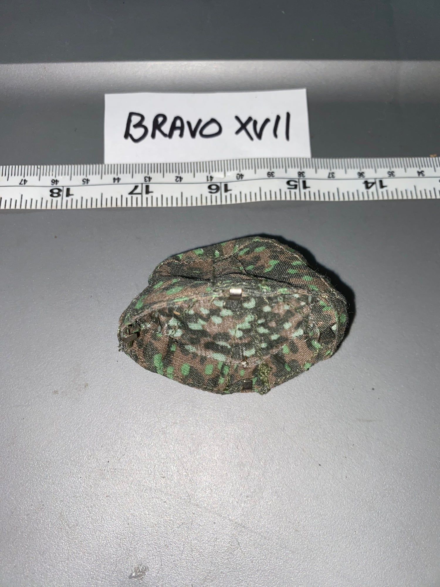 1:6 WWII German Camouflage helmet cover 100902