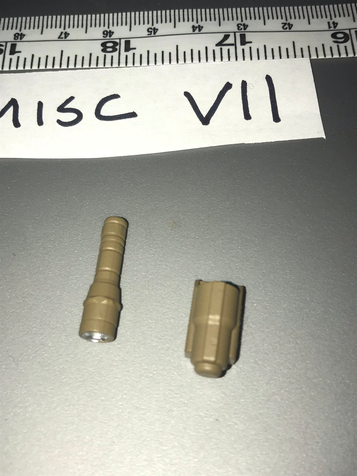 1:6 Modern Flashlight 111734