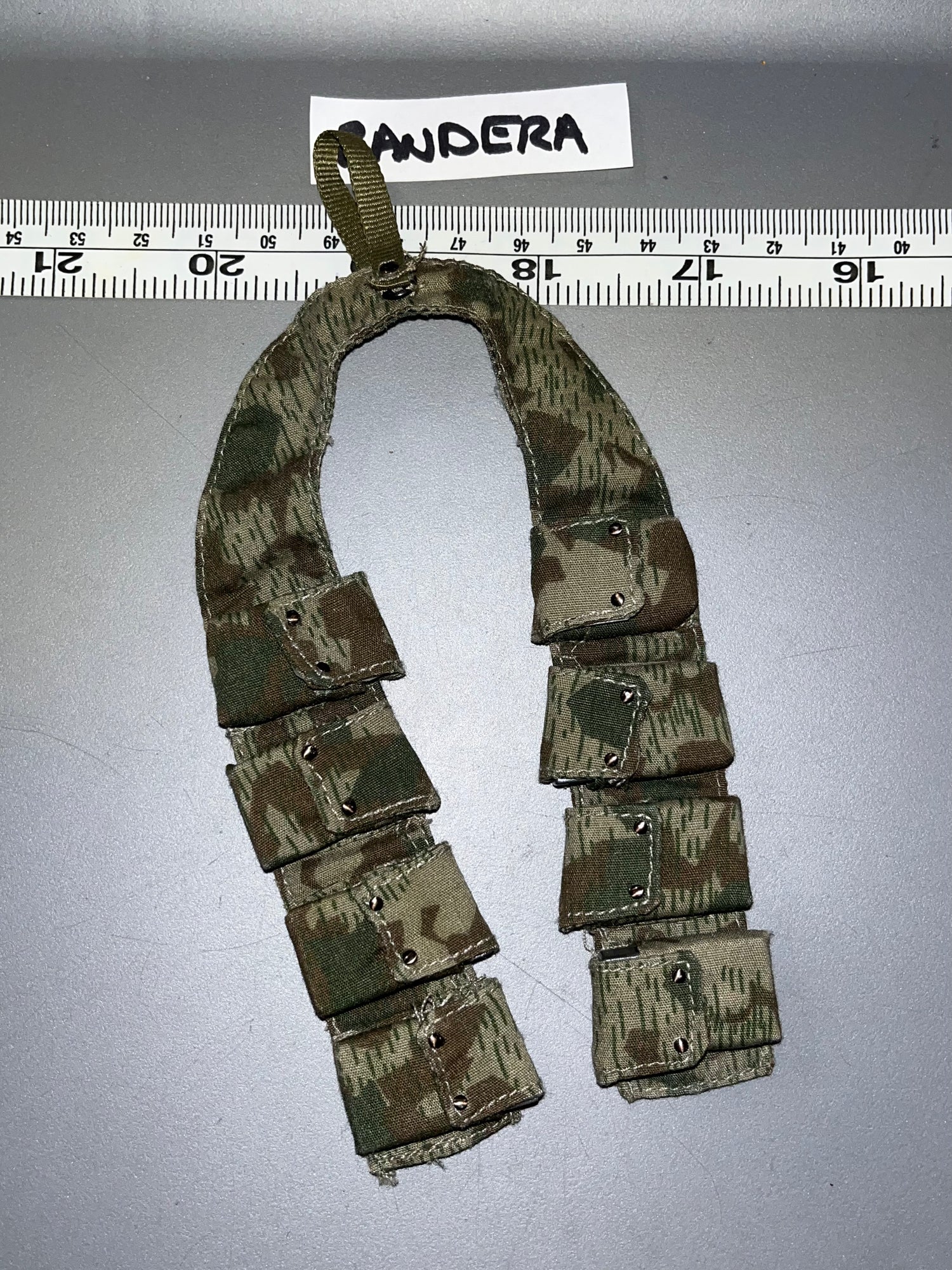 1:6 WWII German Fallschirmjager  Ammunition Bandolier 107968