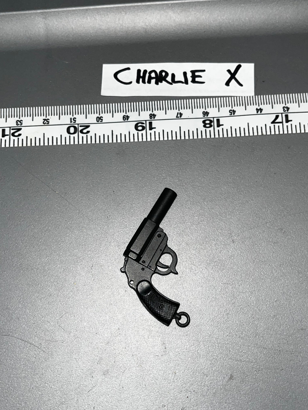 1:6 WWII German Flare Gun 107632