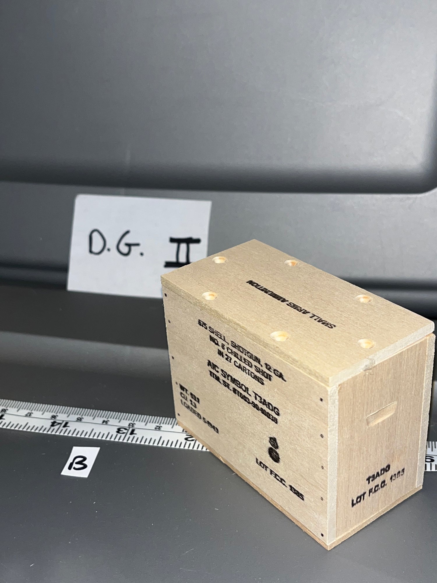 1/6 Scale WWII US Shotgun Ammunition Crate 108887