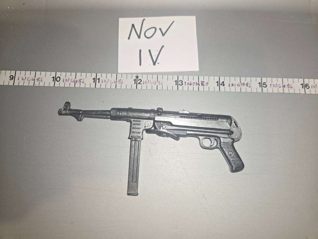 1/6 Scale WWII German MP-40