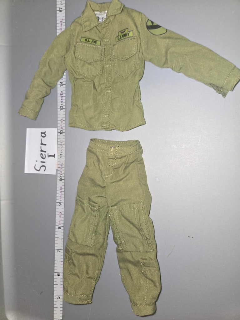 1/6 Scale Vietnam Helicopter pilot