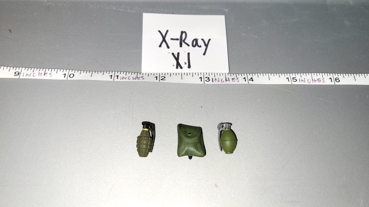1/6 Scale Vietnam US Grenade Lot