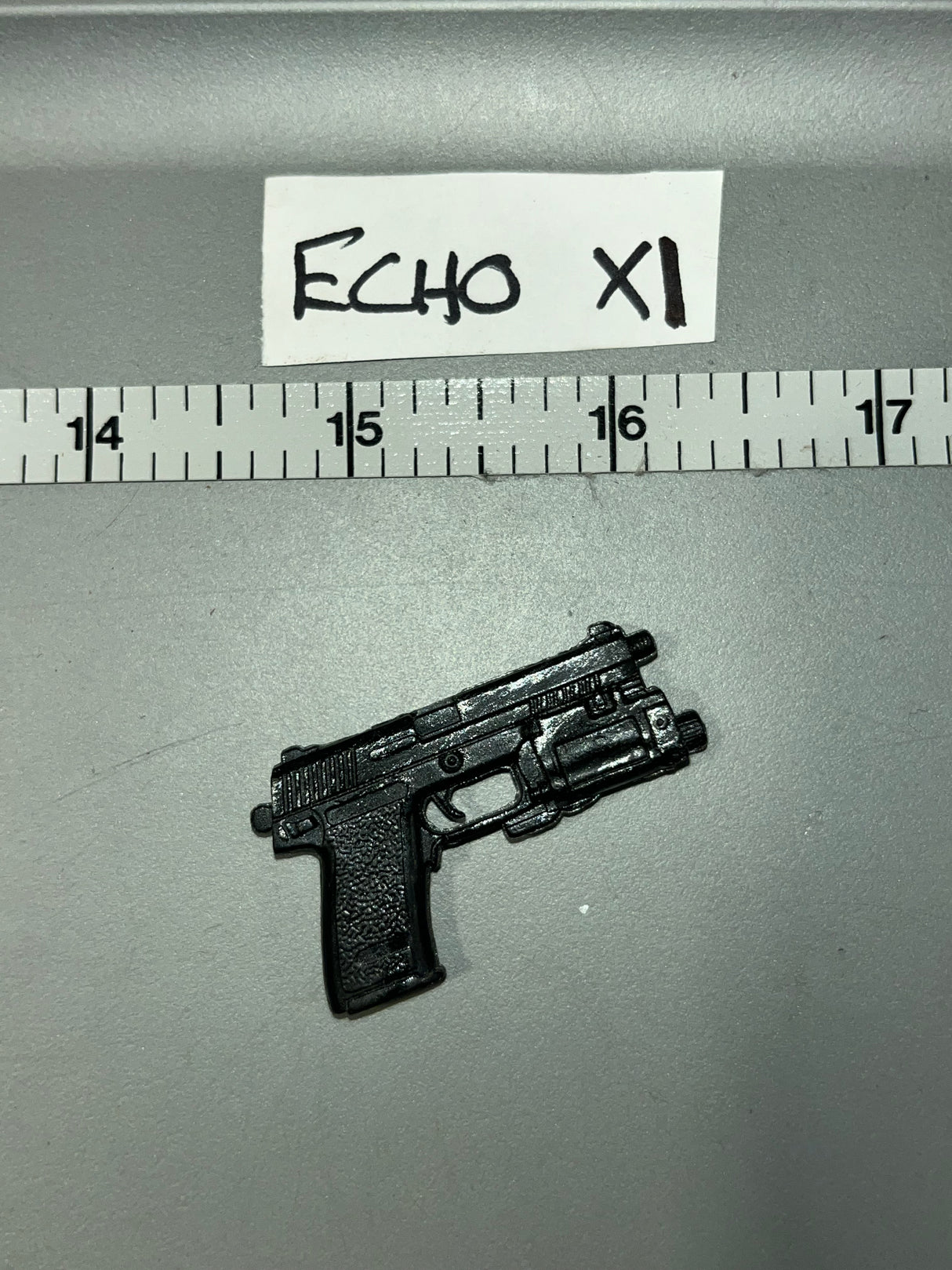 1/6 Modern Era Pistol