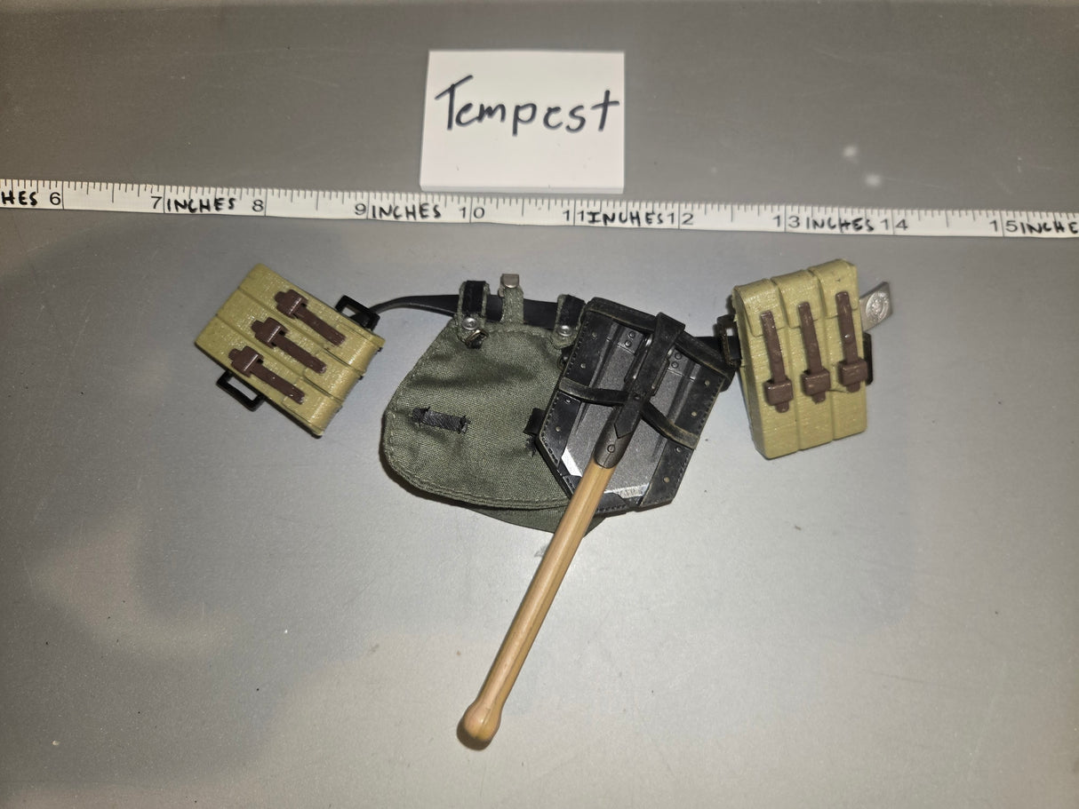 1/6 Scale WWII German Field Gear Lot