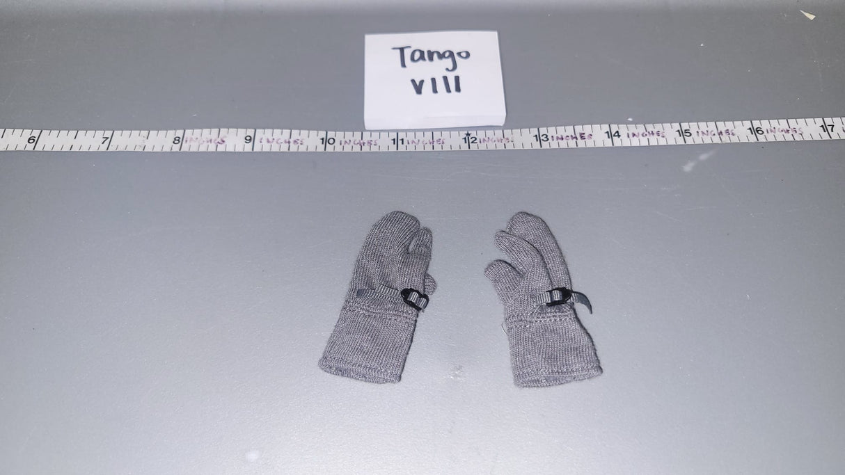 1:6 Scale WWII German Mittens / Gloves - Dragon