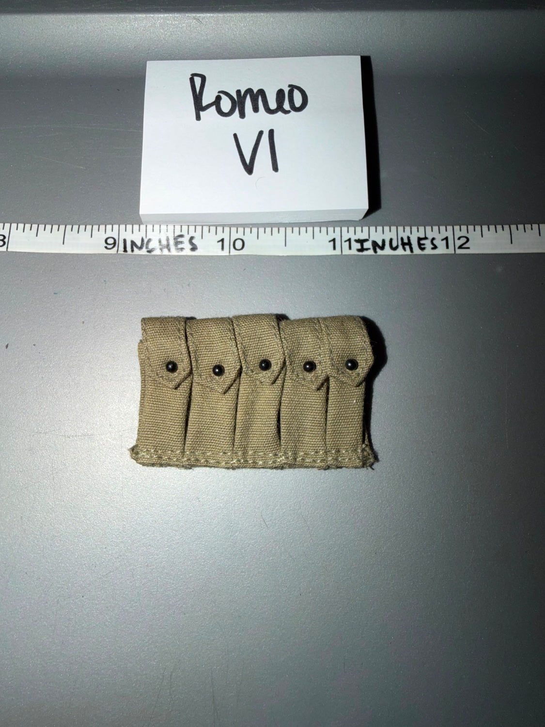 1/6 Scale WWII US Thompson SMG Five Cell Magazine Pouch - Romeo VI