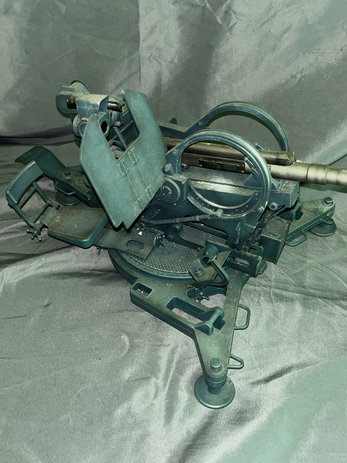 1/6 Scale WWII German 2 CM Flak  Antiaircraft Gun
