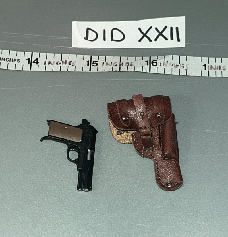 1/6 Scale DID WWII German Pistol and Holster - Luftwaffe Pilot Erich Hartman