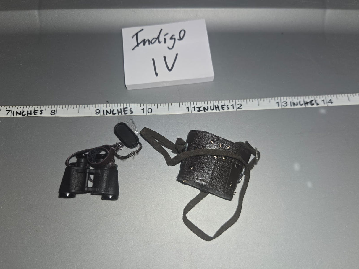 1:6 Scale WWII German Binoculars and Case