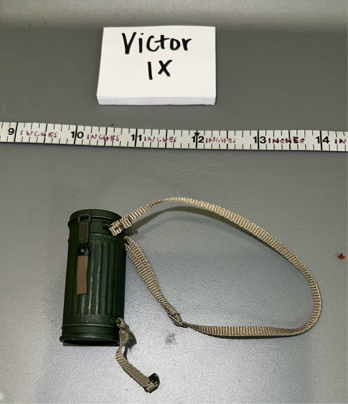 1/6 Scale WWII German Gas Mask Can