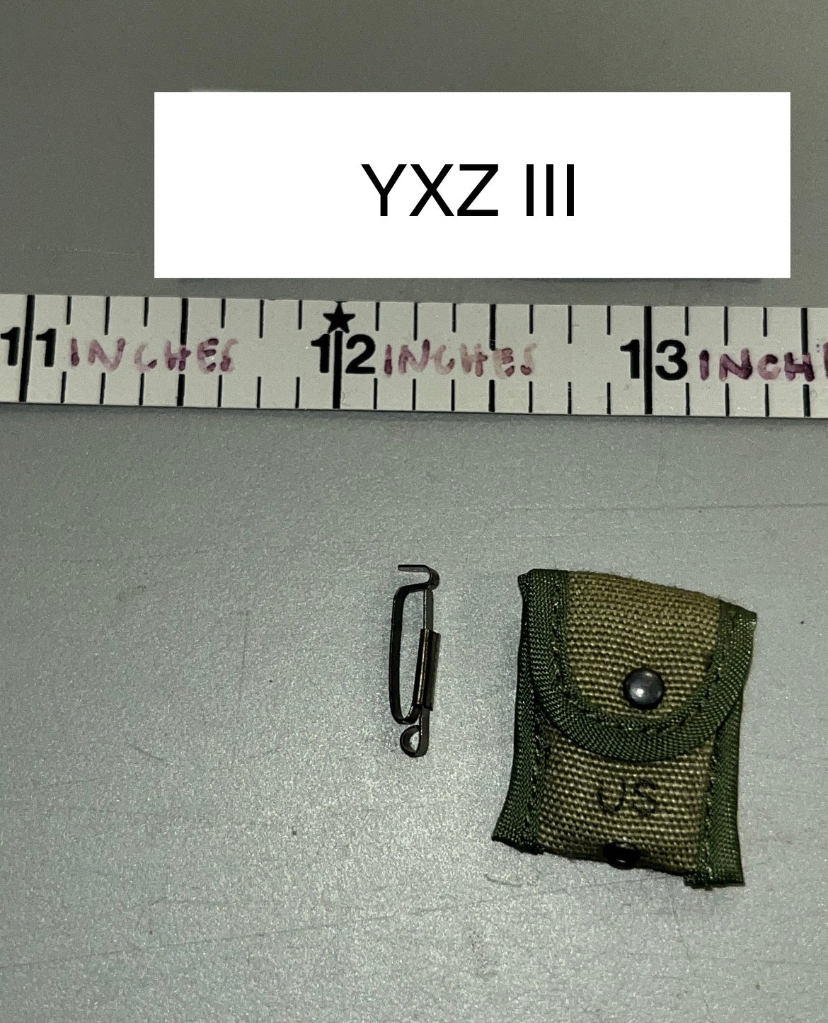 1/6 Scale Vietnam US Jungle First Aid Kit - USMC Recon - Ace Factory Remake