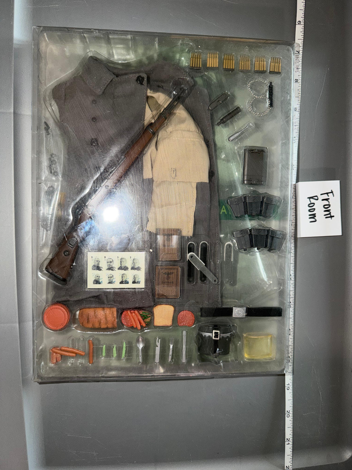 1/6 Scale WWII German Great Coat Set One - Uniform Set - NIB Dragon