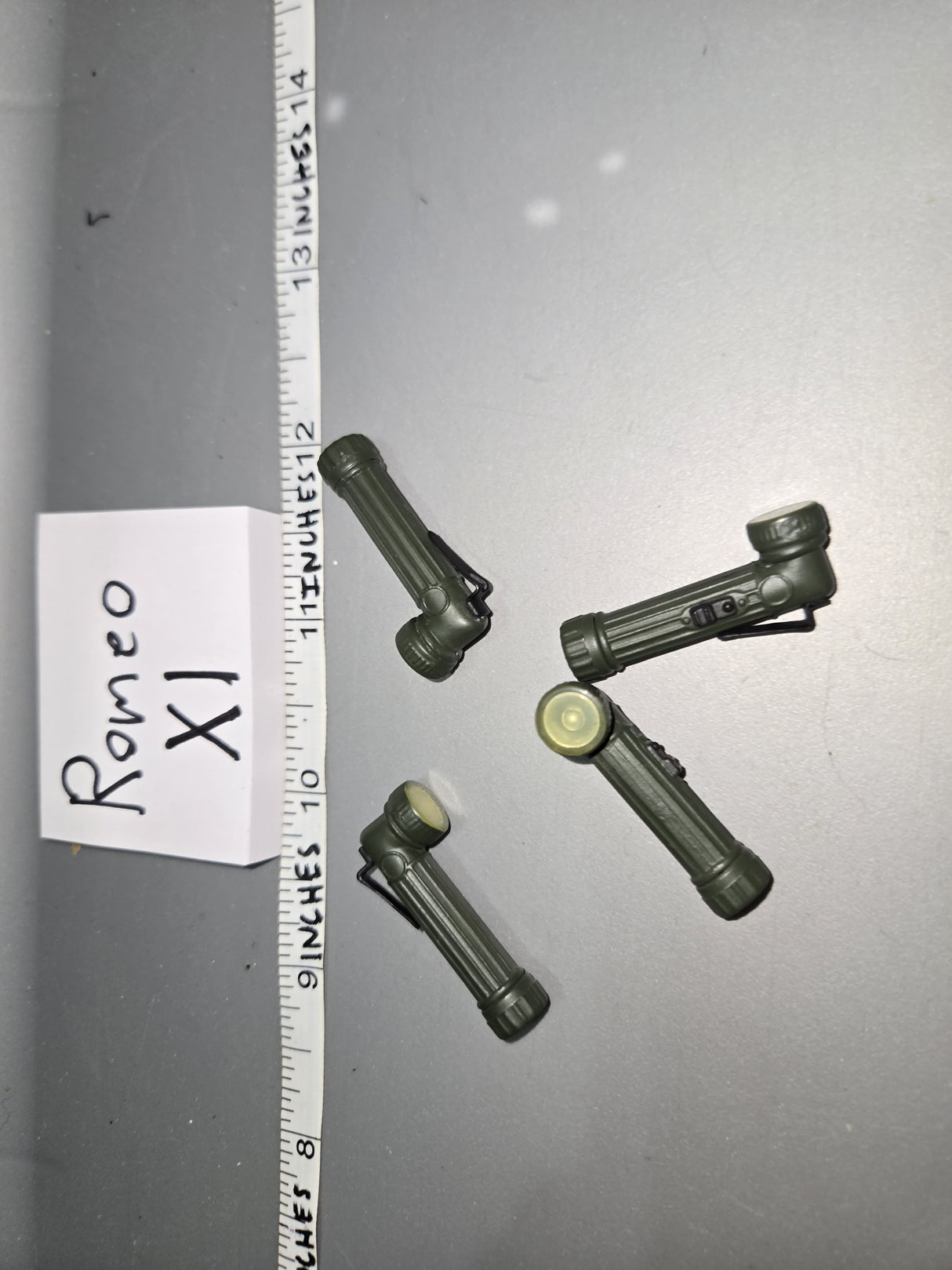 1/6 Scale WWII US Flashlight Lot