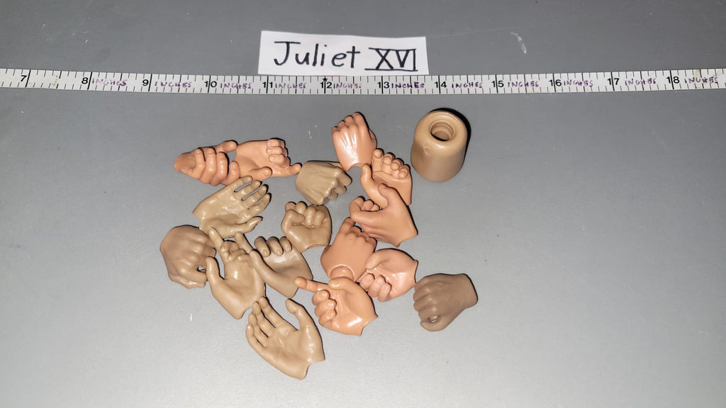 1/6 Scale Nude Figure Hand Lot