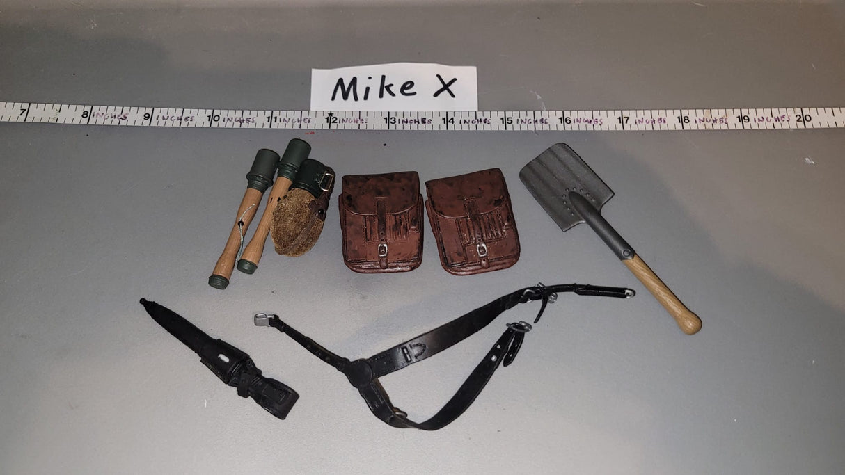 1/6 Scale WWII German Field Gear Lot