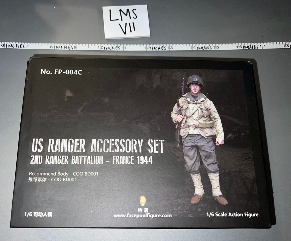 1/6 Scale WWII US RANGER ACCESSORY SET 2ND RANGER BATTALION - FRANCE 1944 - FacePool Uniform Set NIB