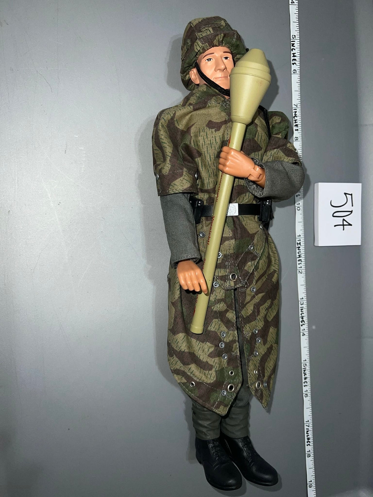 1:6 Scale WWII German Heer Grenadier  Dressed Figure - Dragon
